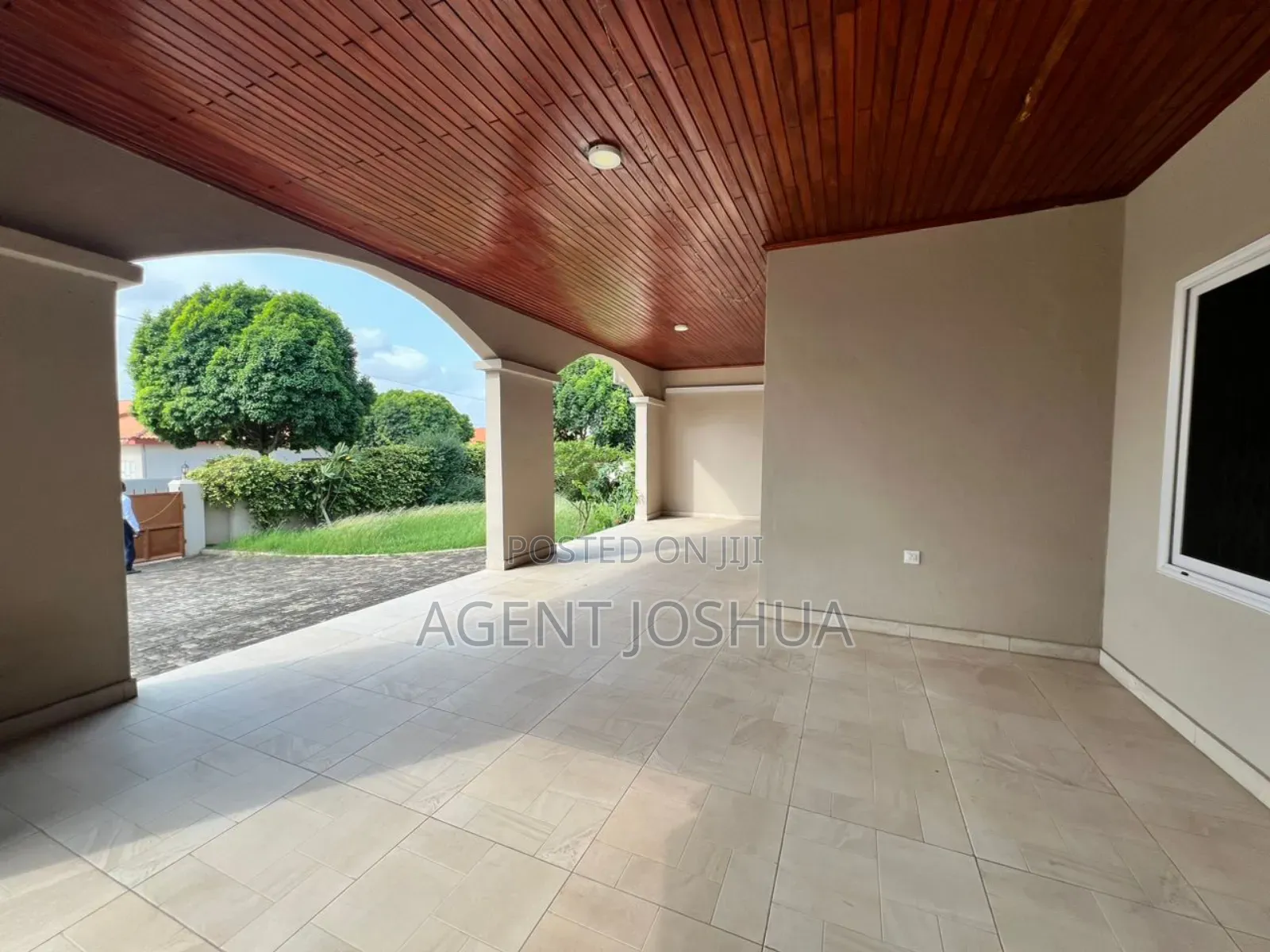 4bdrm House in Regimanuel Golden, Airport Residential Area for rent