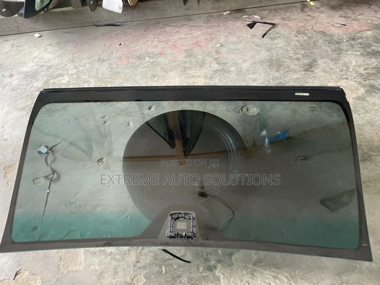 Mercedes Benz C300 2017 Front Windscreen