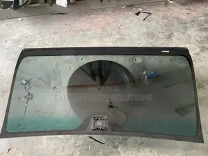 Mercedes Benz C300 2017 Front Windscreen