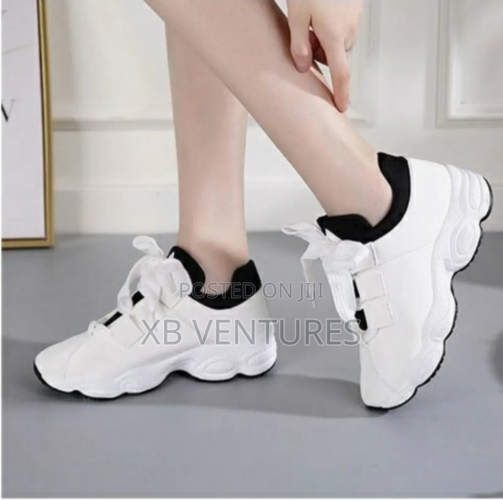 Ladies Breathable Antiskid
Sneakers