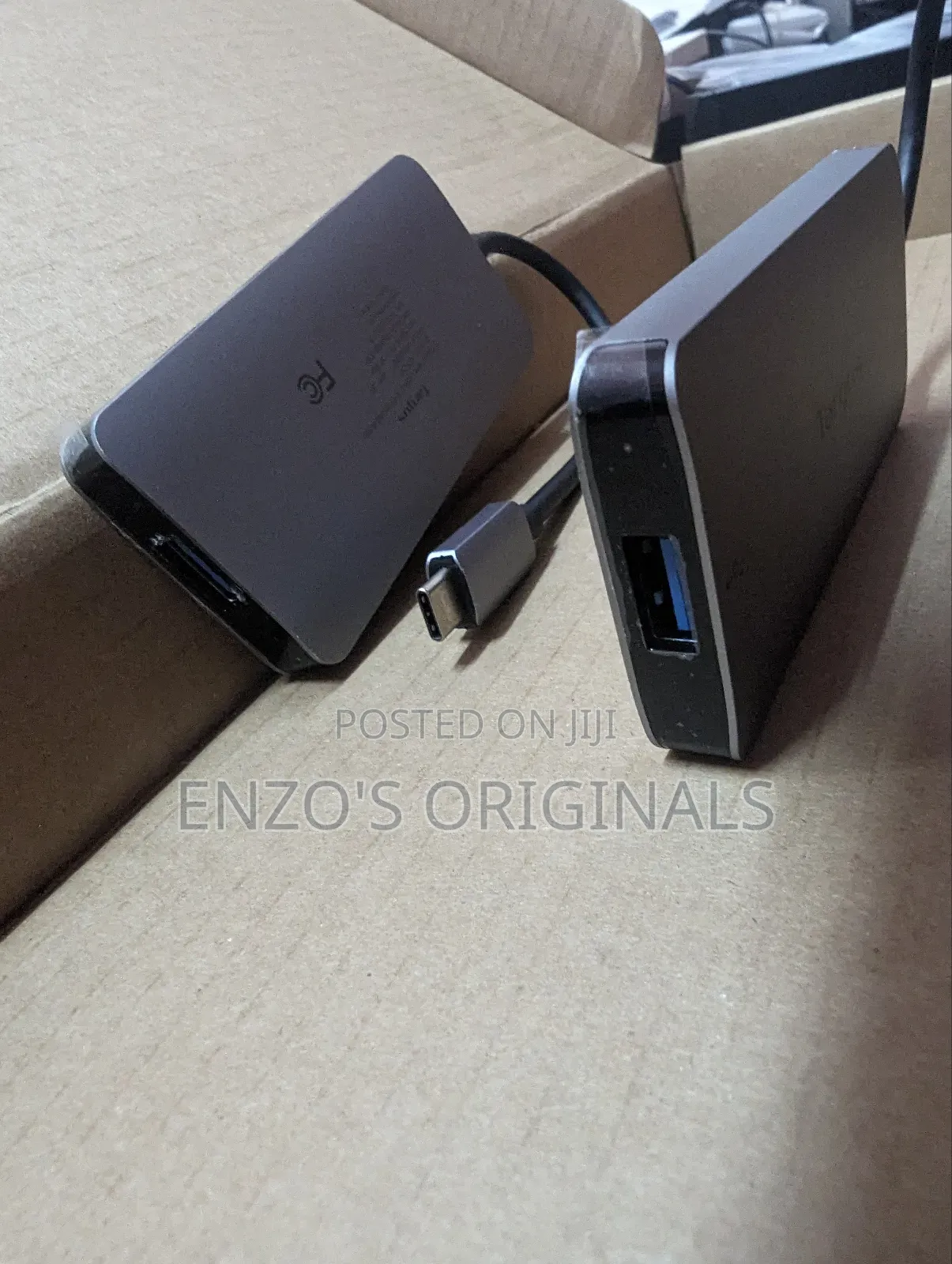 Usb-c To 4 Port Usb 3.0 Hub Type-c Extension Targus New