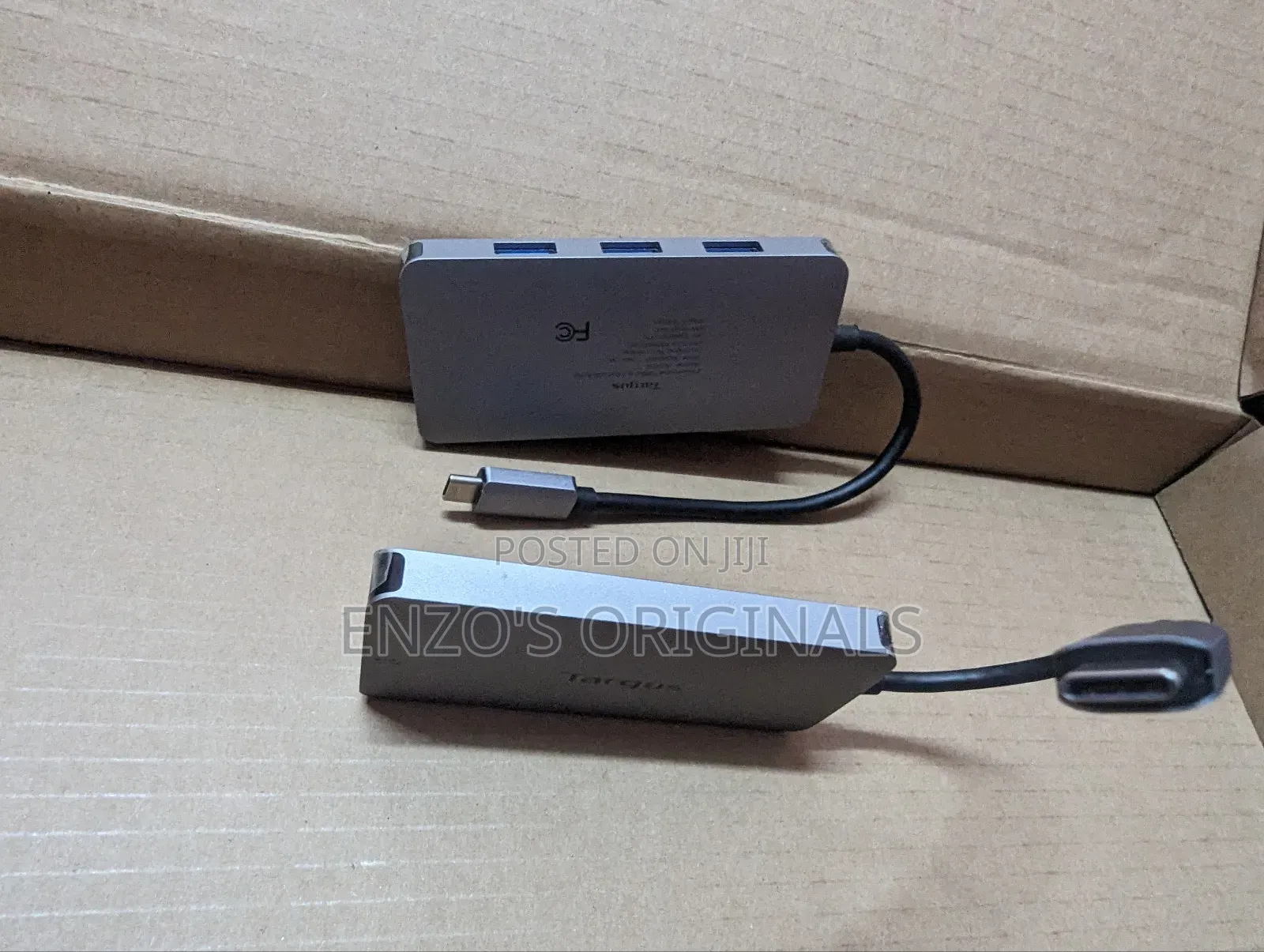Usb-c To 4 Port Usb 3.0 Hub Type-c Extension Targus New