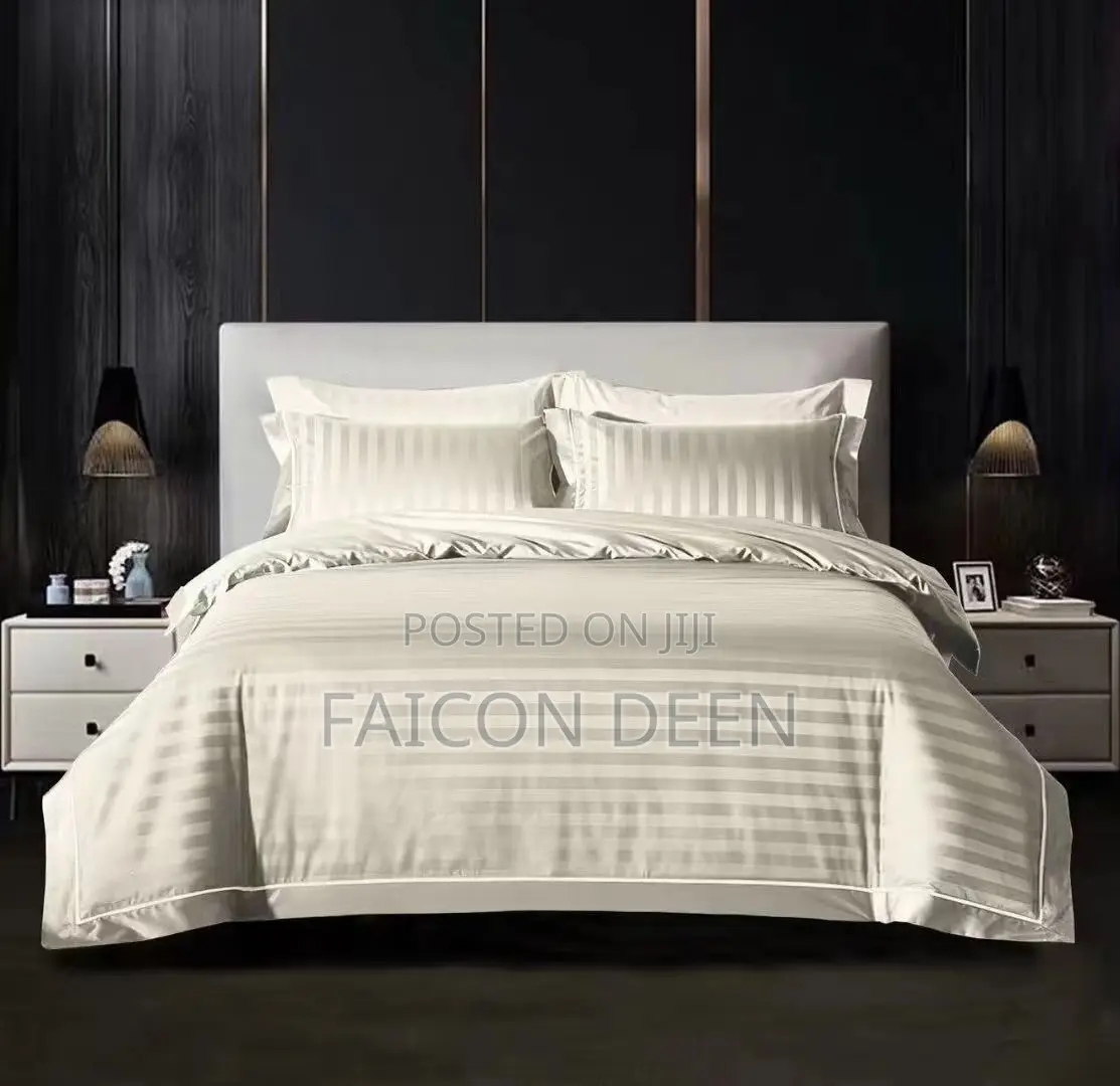 Luxurious 2 Plain Bedsheets,4 Pillow Cases for Hotels
