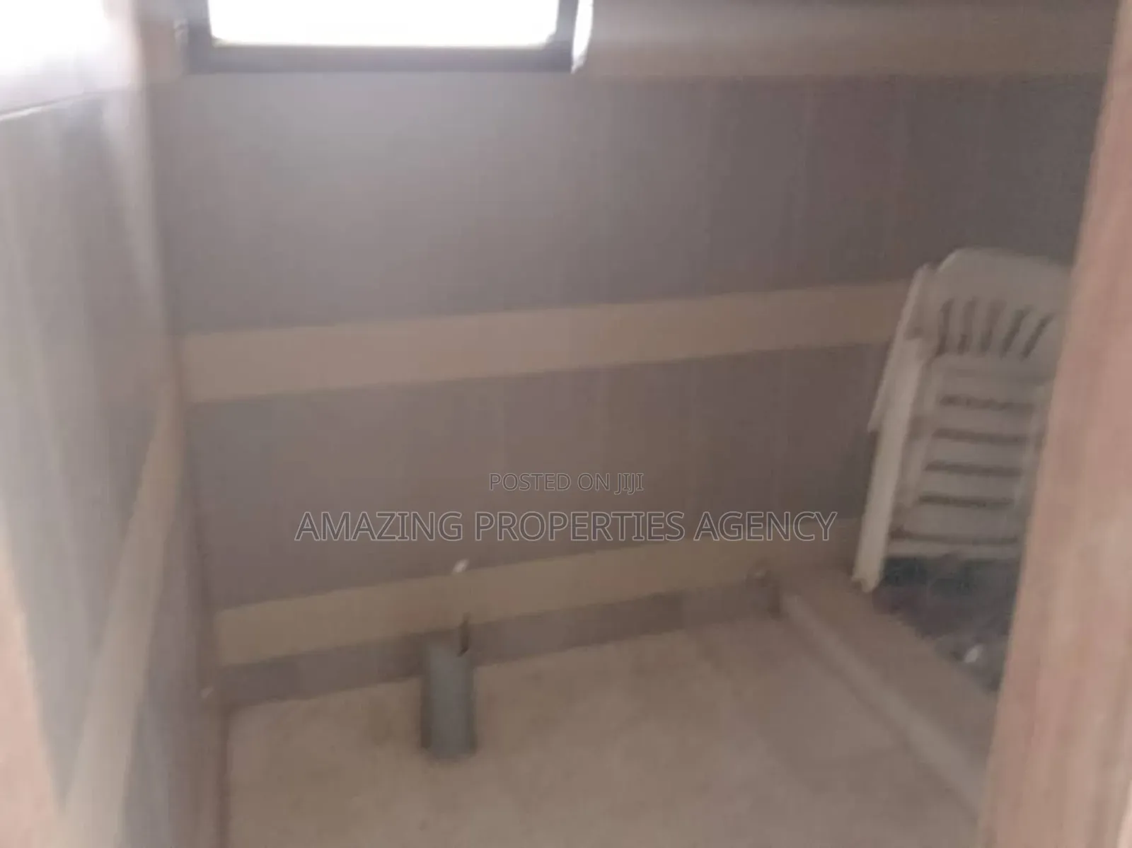 6bdrm House in Adjiriganor for sale