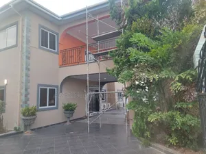 7bdrm House in Cantonments for sale