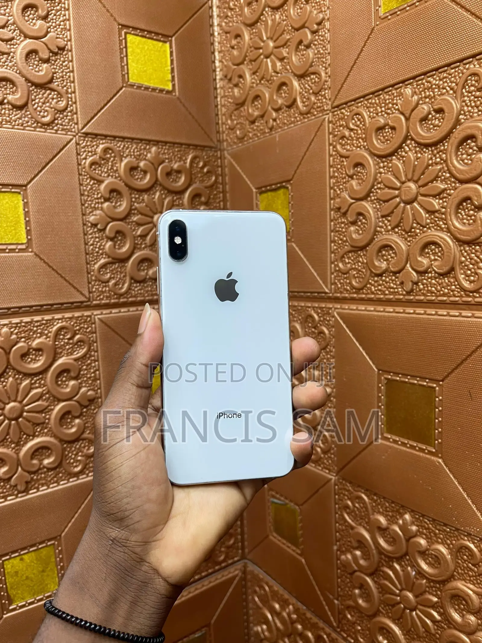 Apple iPhone XS Max 64 GB White