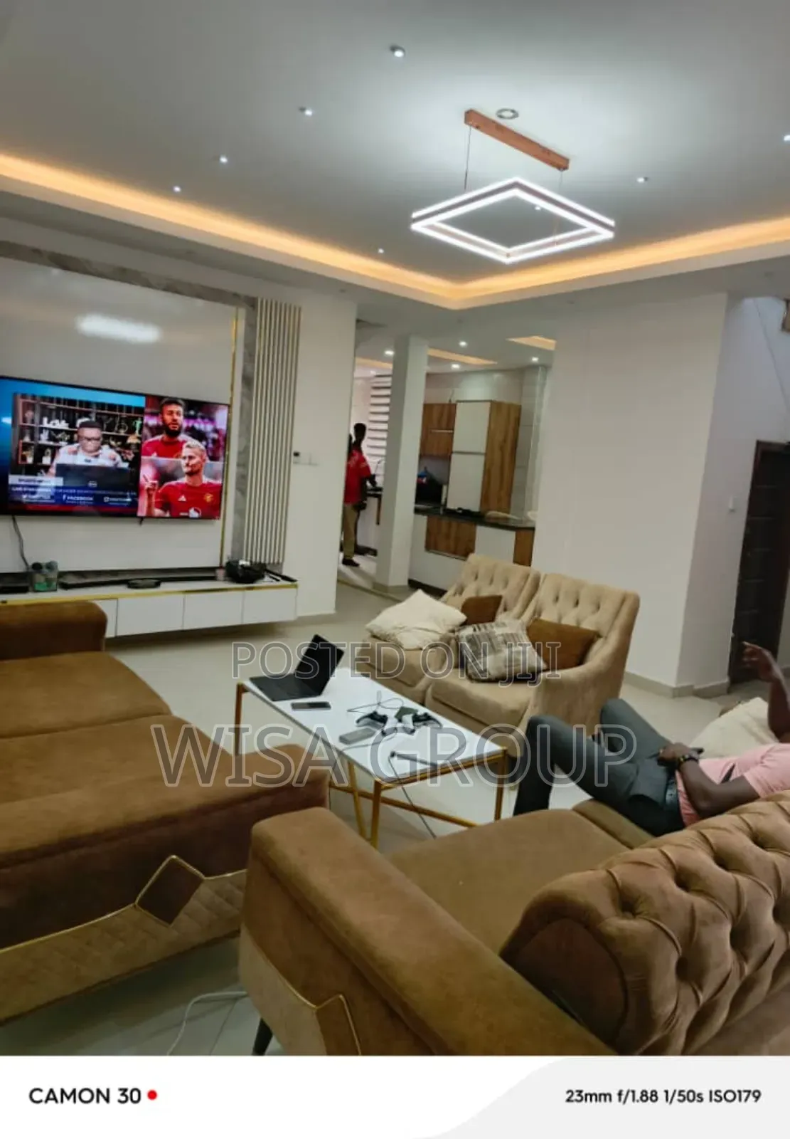 7bdrm Duplex in Wisa Groups, Accra Metropolitan for sale