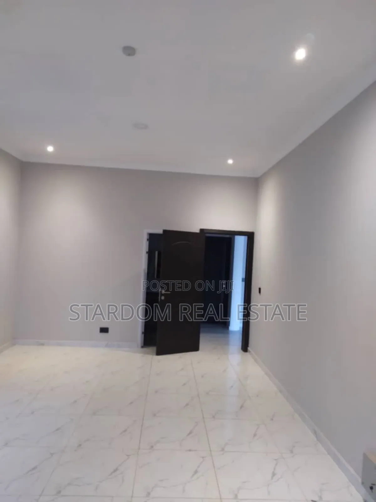 3bdrm Duplex in Spintex for rent