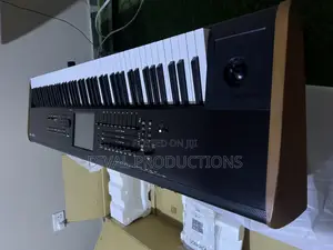 Kronos 2 88 Music Workstation
