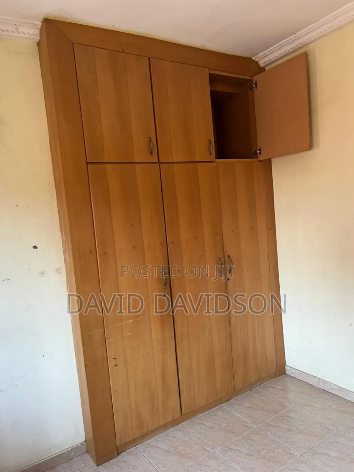 3bdrm Apartment in 3 Bedroom Wardrobe,, Tema Metropolitan for rent