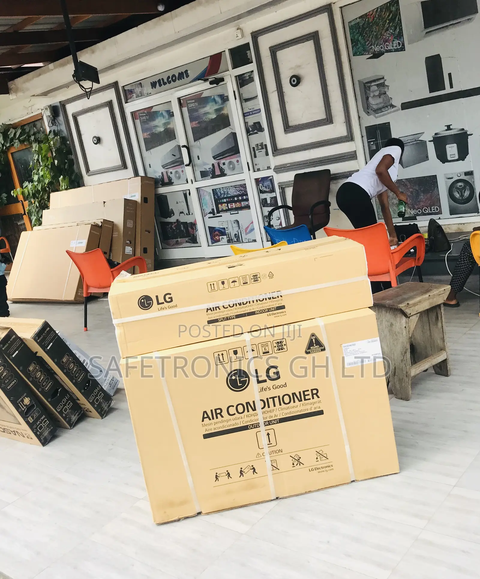Purchase LG 2.5hp R410 Airconditioner