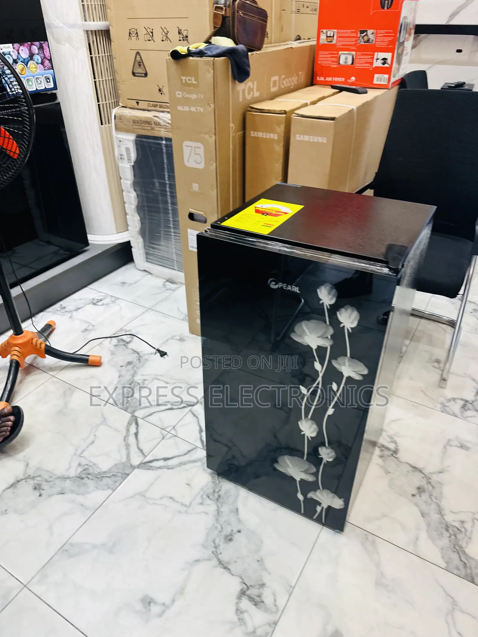 Best Buy for Less Single Door Fridge Pearl Black.