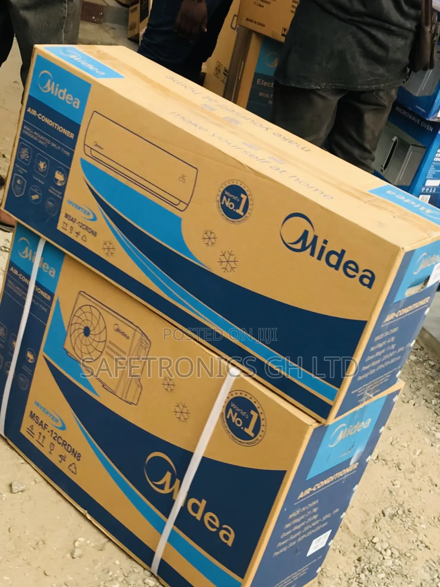Fast Cooling Midea 1.5hp Inverter Split Type AC(White)R410