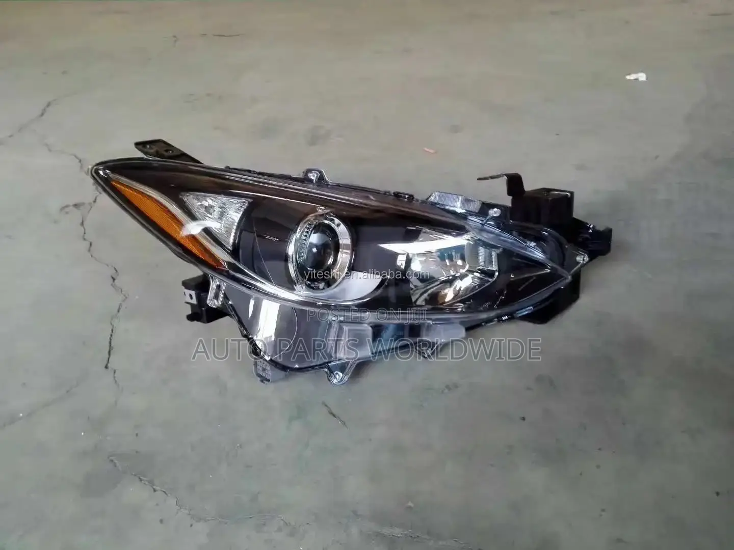 Mazda 3 Headlights 2014-2019