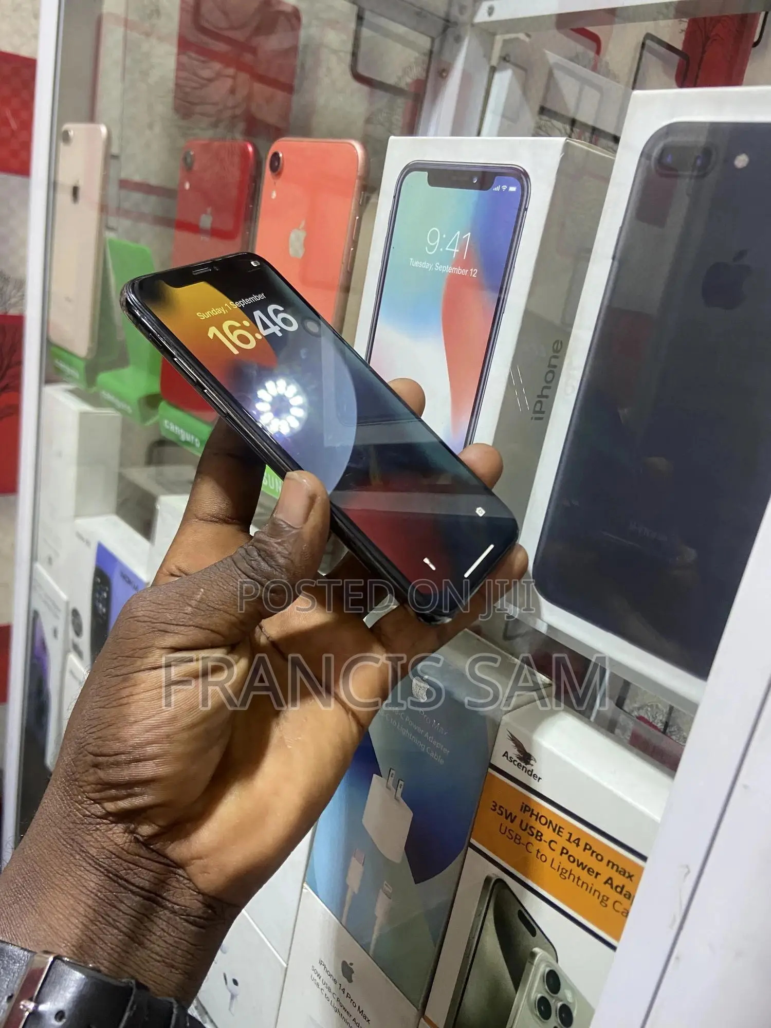 Apple iPhone X 64 GB Black