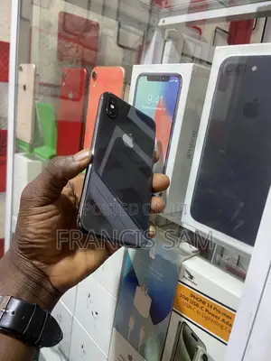 Apple iPhone X 64 GB Black