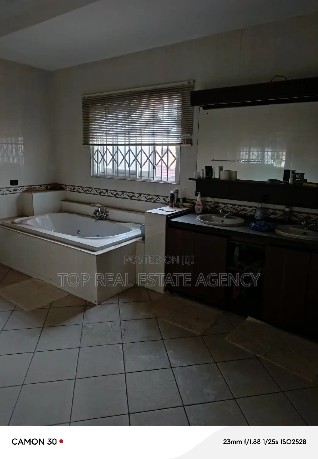 4bdrm Duplex in Trasacco Estate, East Legon for sale