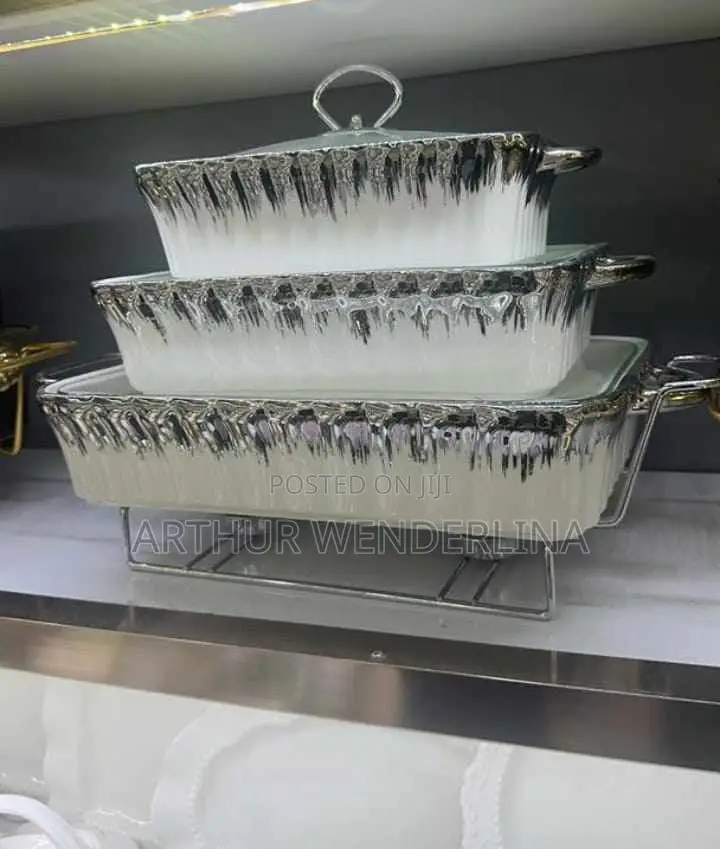 3 Set Serving Food