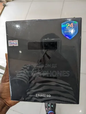 New Samsung Galaxy Z Fold 2 256 GB Black