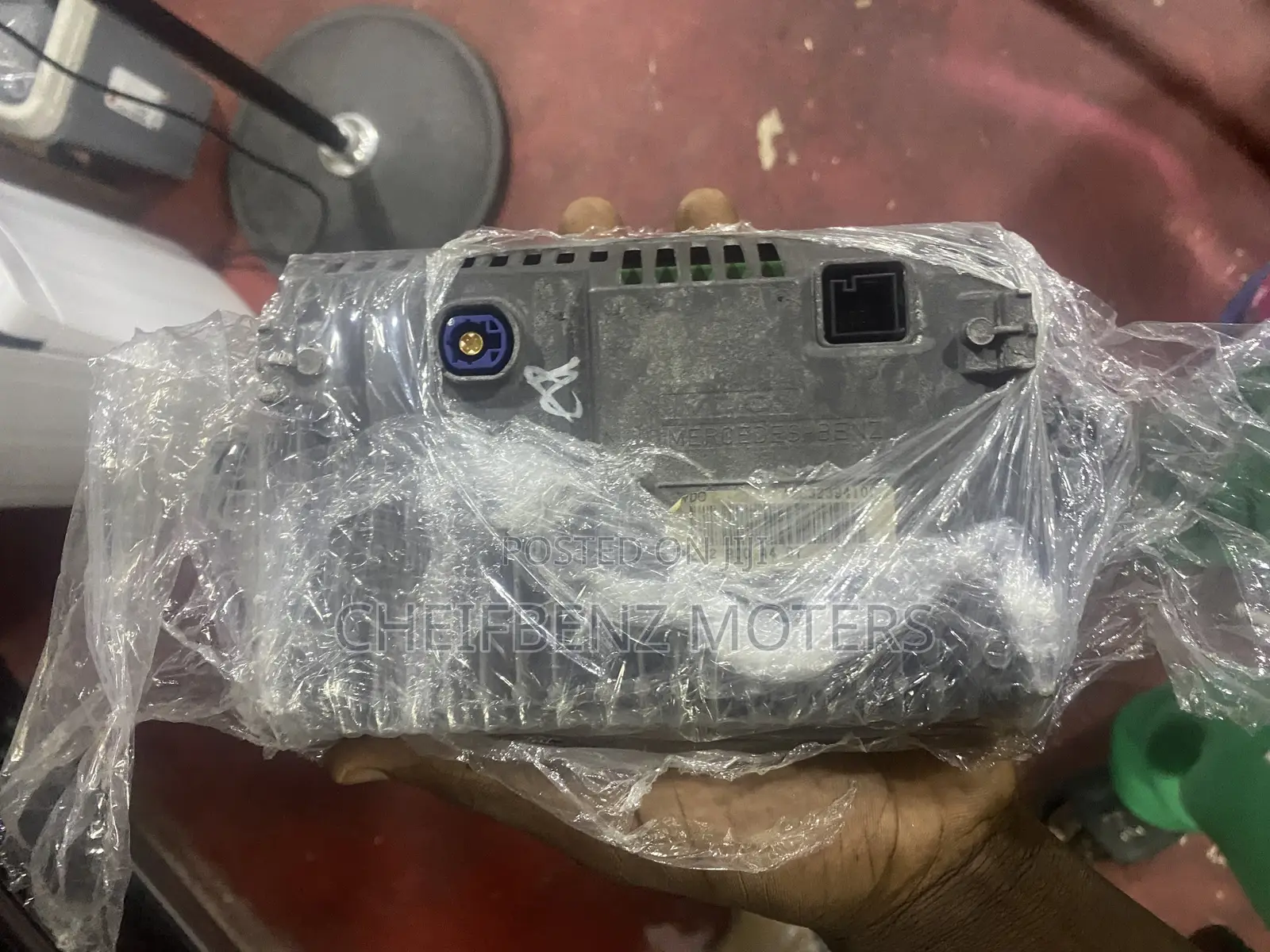 Mercedes Benz C250 2013-2014 Dashboard Screen Display
