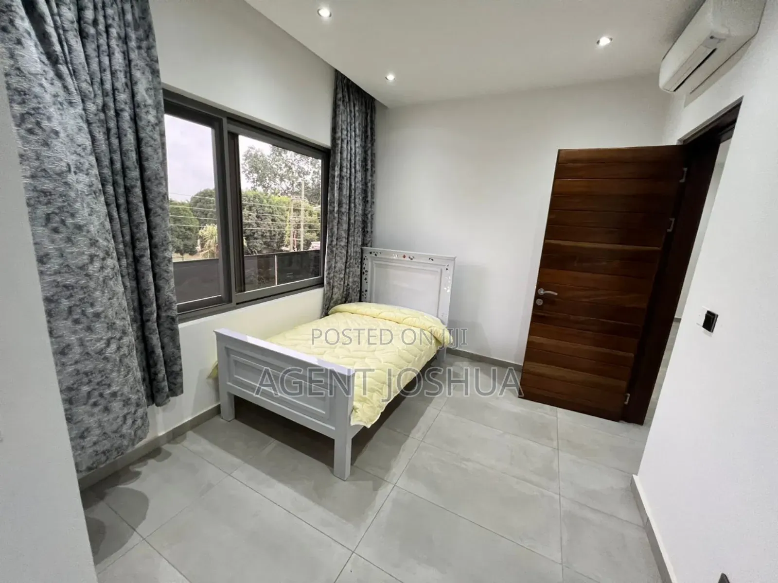 Furnished 4bdrm House in Regimanuel Estate, Airport Residential Area