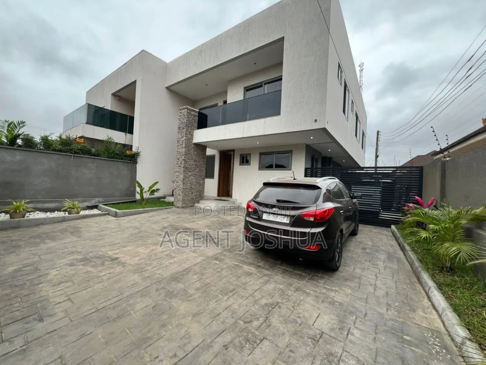 Furnished 4bdrm House in Regimanuel Estate, Airport Residential Area