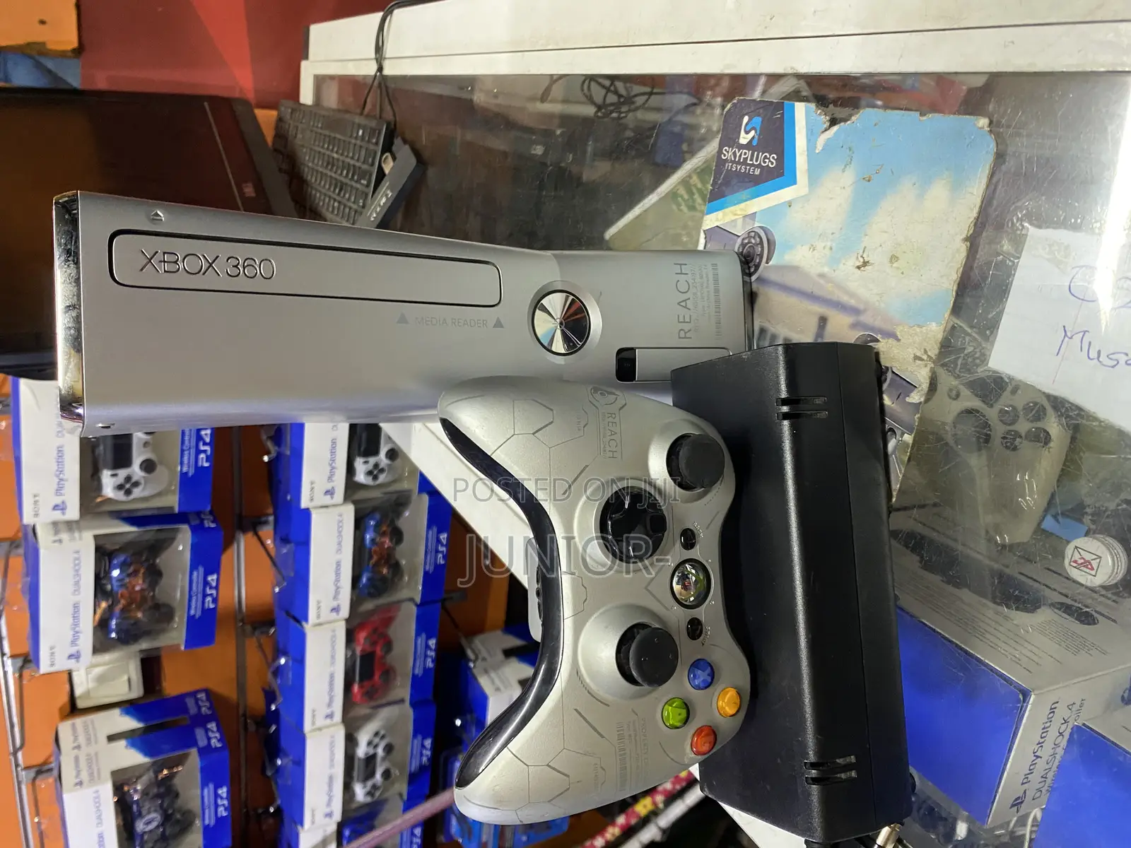 Customized Xbox360 10 Games 1 Matching Controller