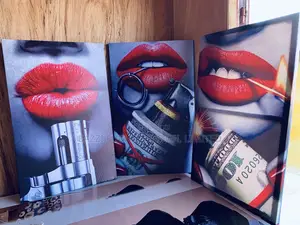 Canvas Wall Frame De Mouth Decor