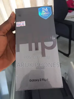 New Samsung Galaxy Z Flip4 256 GB Black