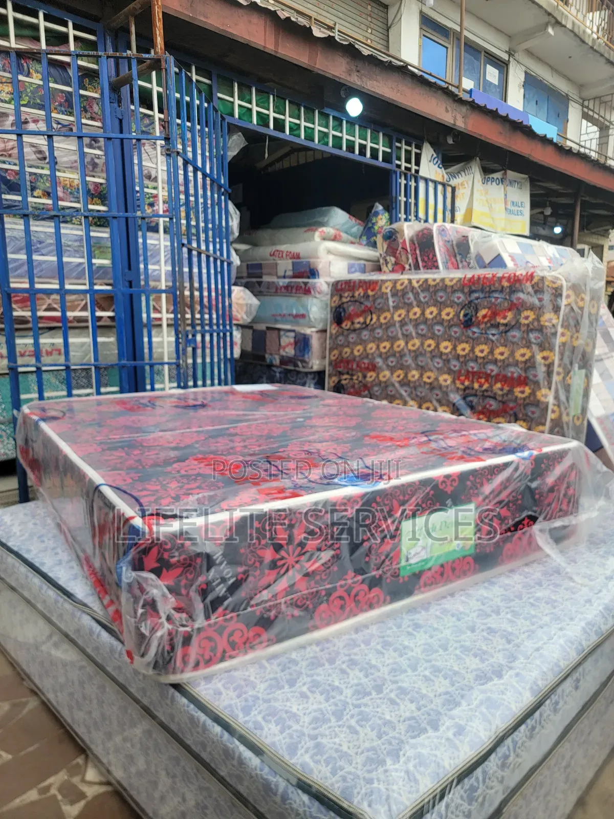 12" Strong and Affordable Double Size Mattress