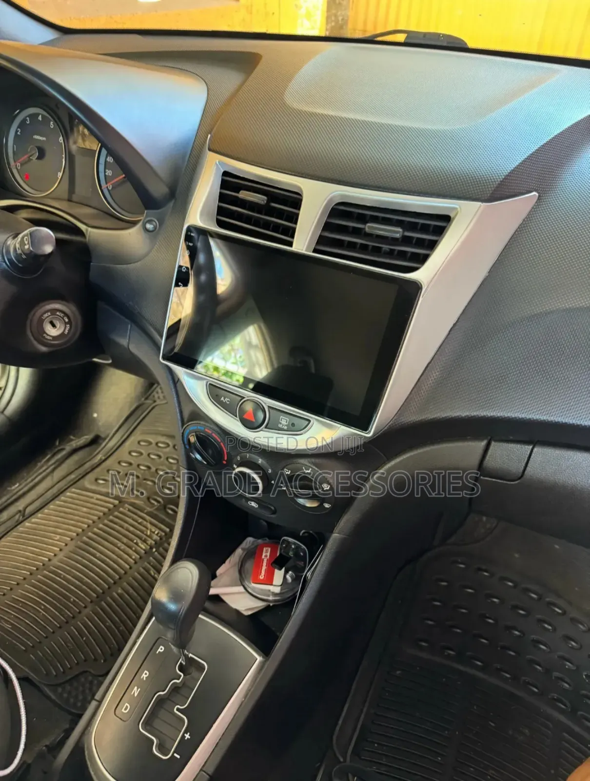 Special Accent 10.1 Inches Radio Apple Carplay Android Auto