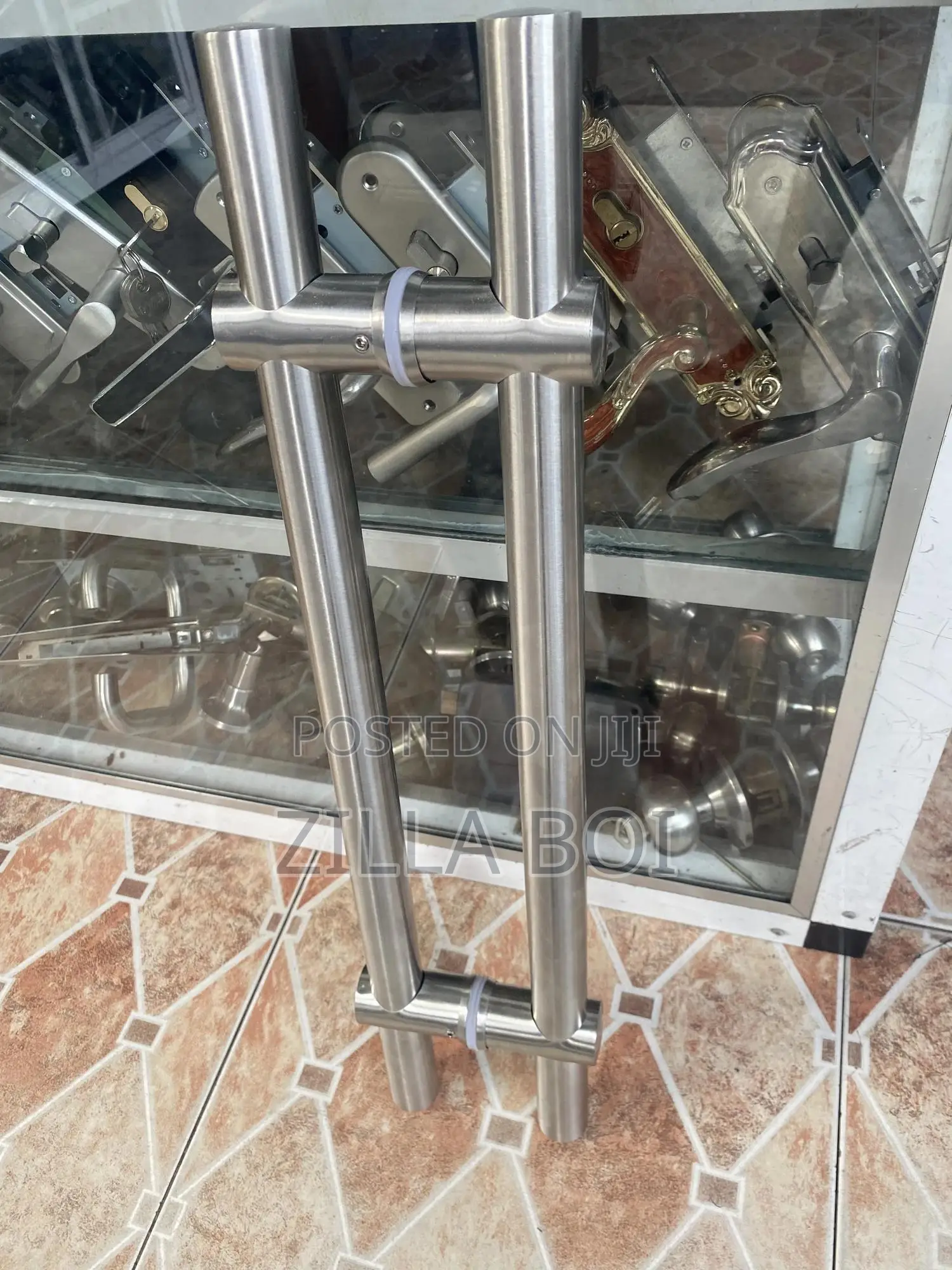 Pull Handle 304