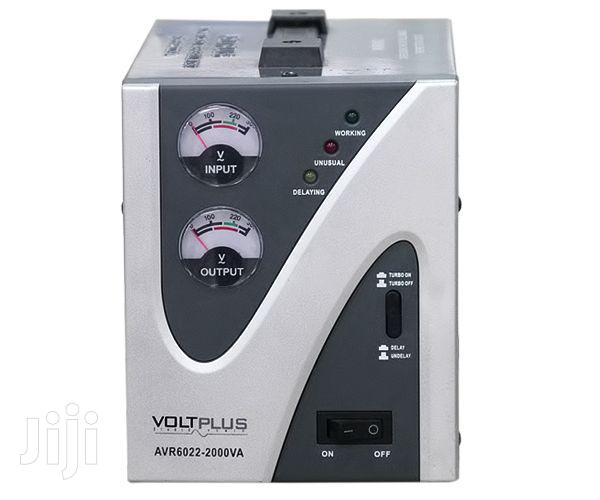 Avr 2kva (110v)