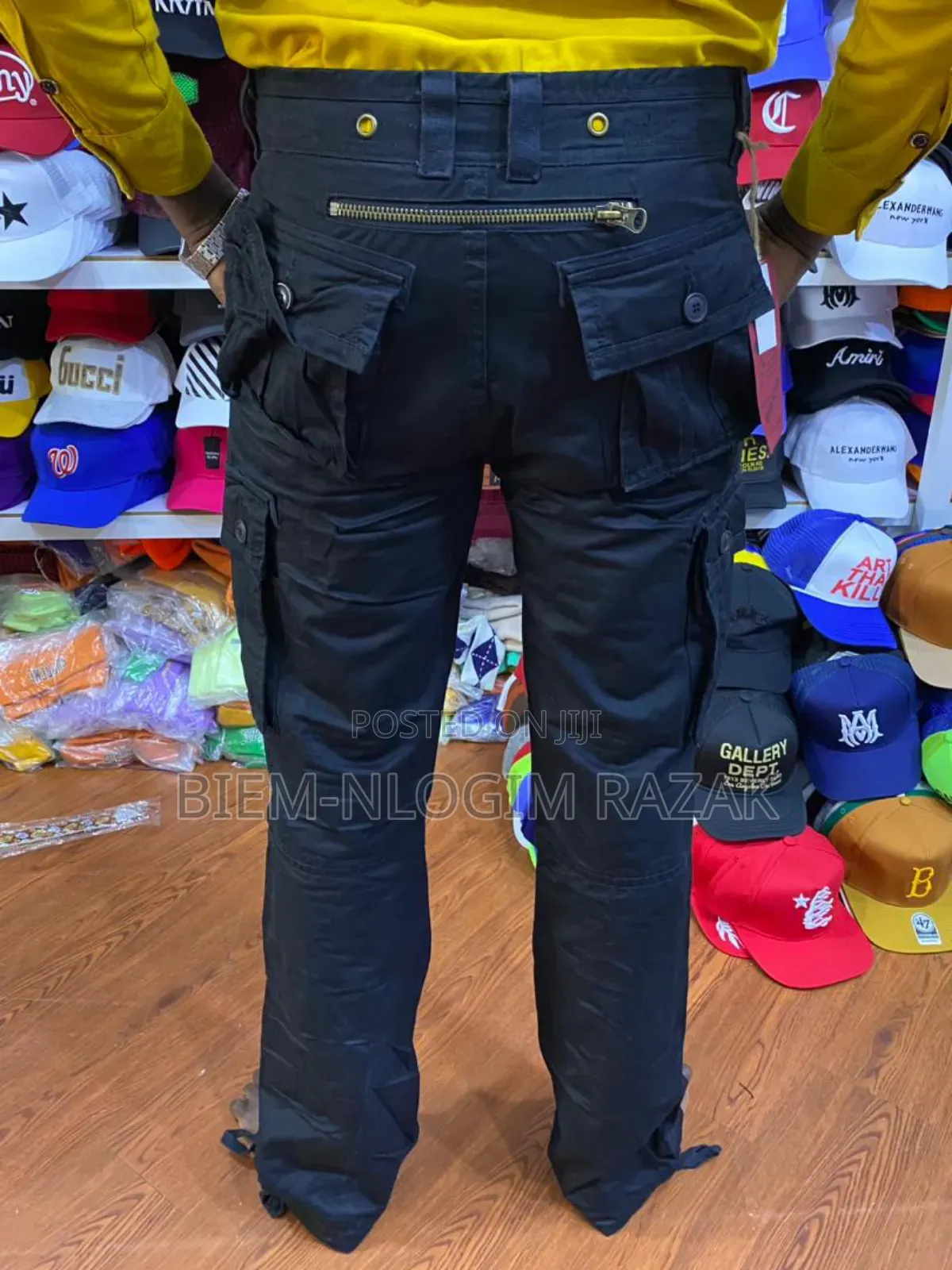 High Quality Cargo Pants Available in Stock