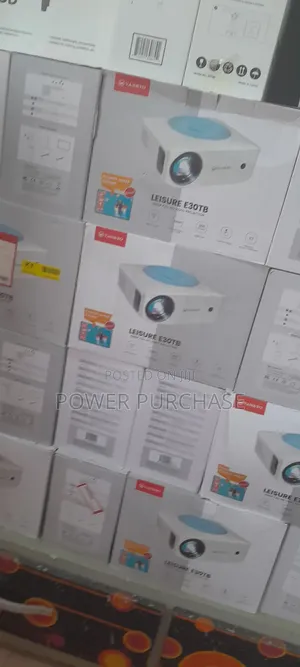 Perfectly Affordable Vankyo E30TB Leisure Projector