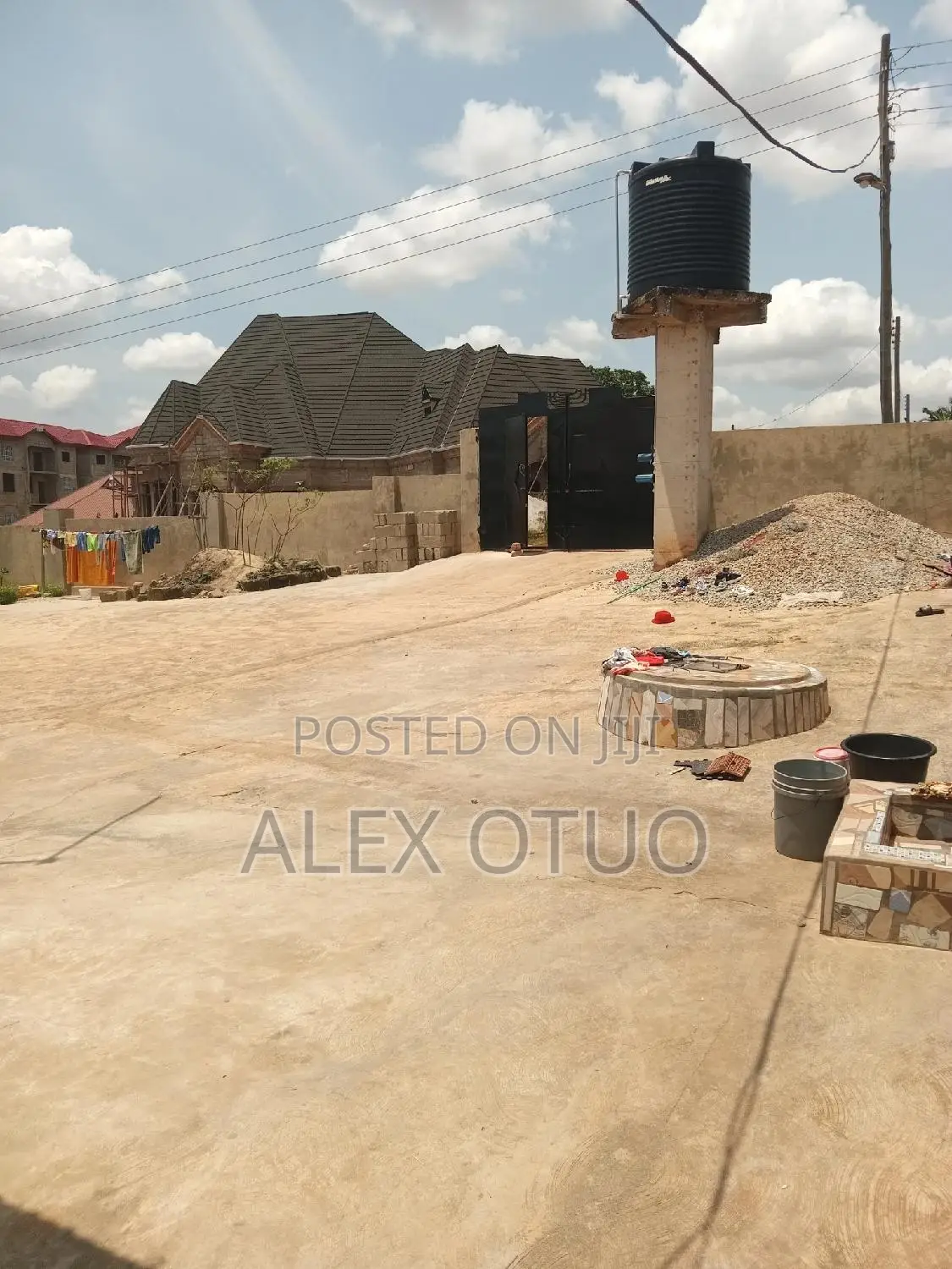 5bdrm House in Alex Otuo Properties, Kumasi Metropolitan for sale