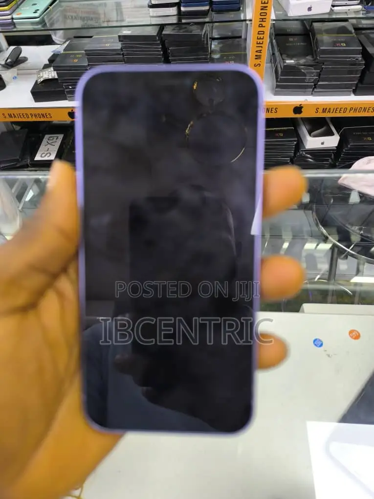 Apple iPhone 11 64 GB Purple
