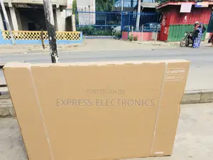 Samsung Uhd Smart 75”Du8000 Glossy Black Screen