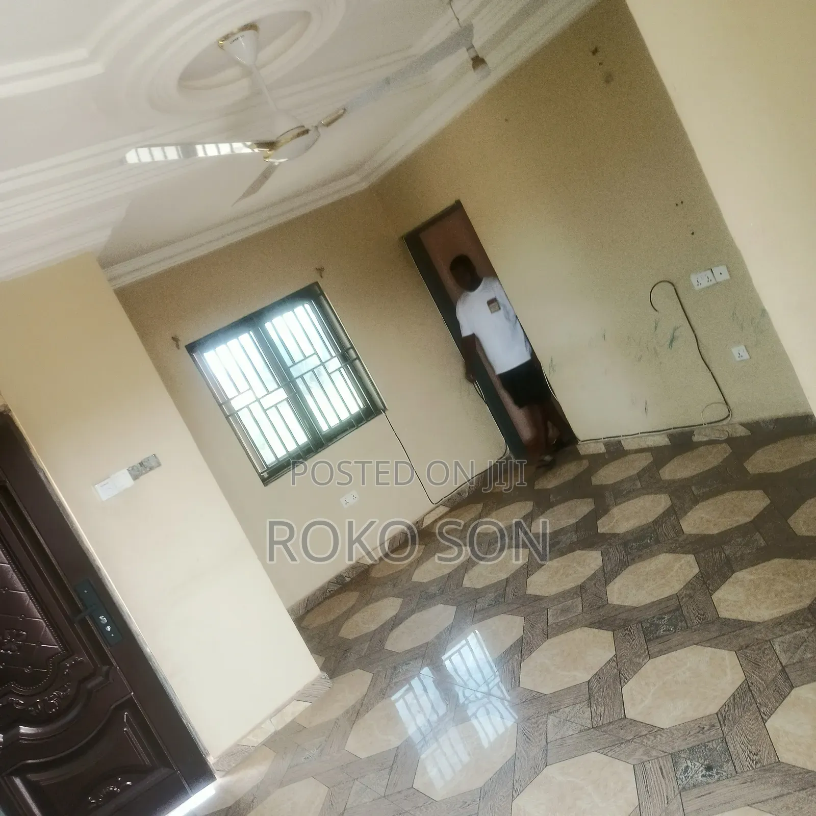 2bdrm Apartment in Dr Roko, Ablekuma for rent