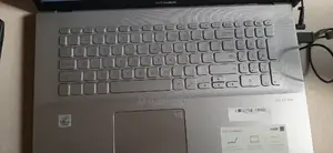 Laptop Asus VivoBook Pro 17 N705UN 12GB Intel Core I5 eMMC 128GB
