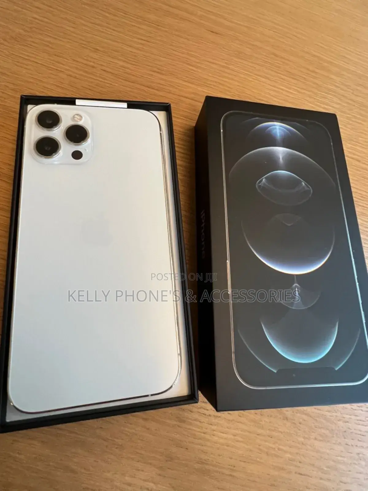 New Apple iPhone 12 Pro Max 256 GB Gold