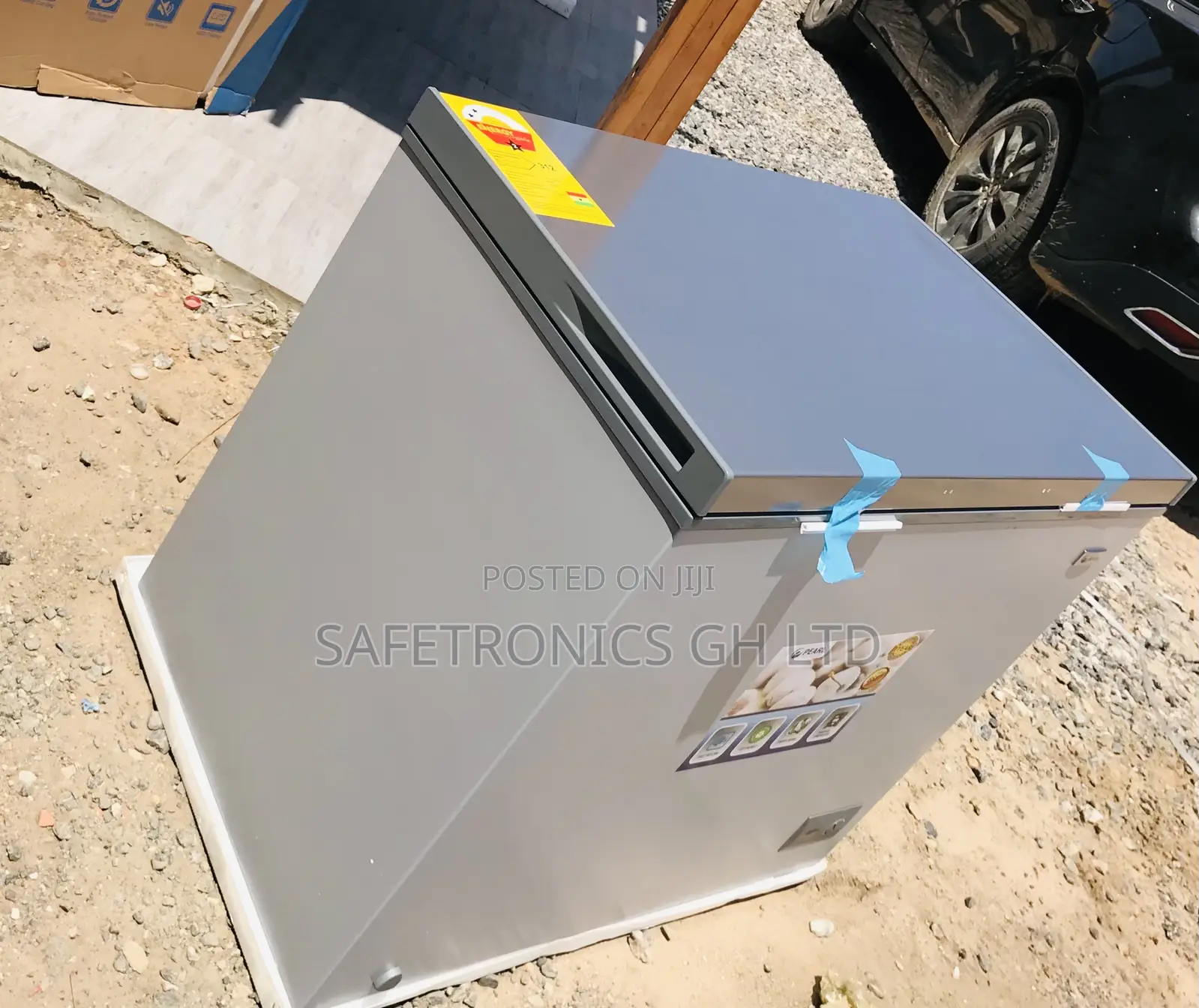 Shop Essential Pearl PCF-290 Singledoor 251 Liters (Gray)