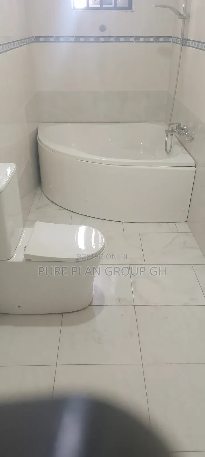 3bdrm Apartment in Dzorwulu for rent