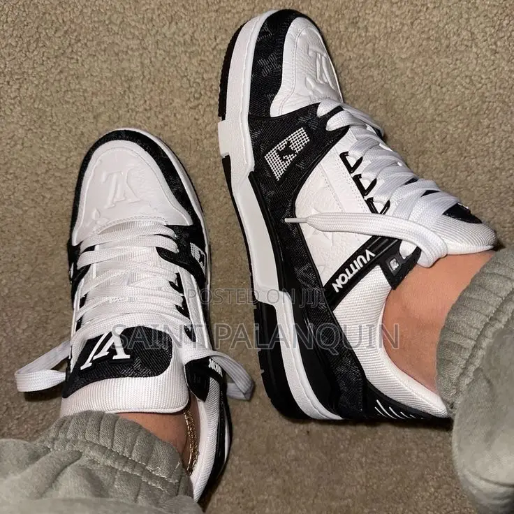 Louis Vuitton Sneaker