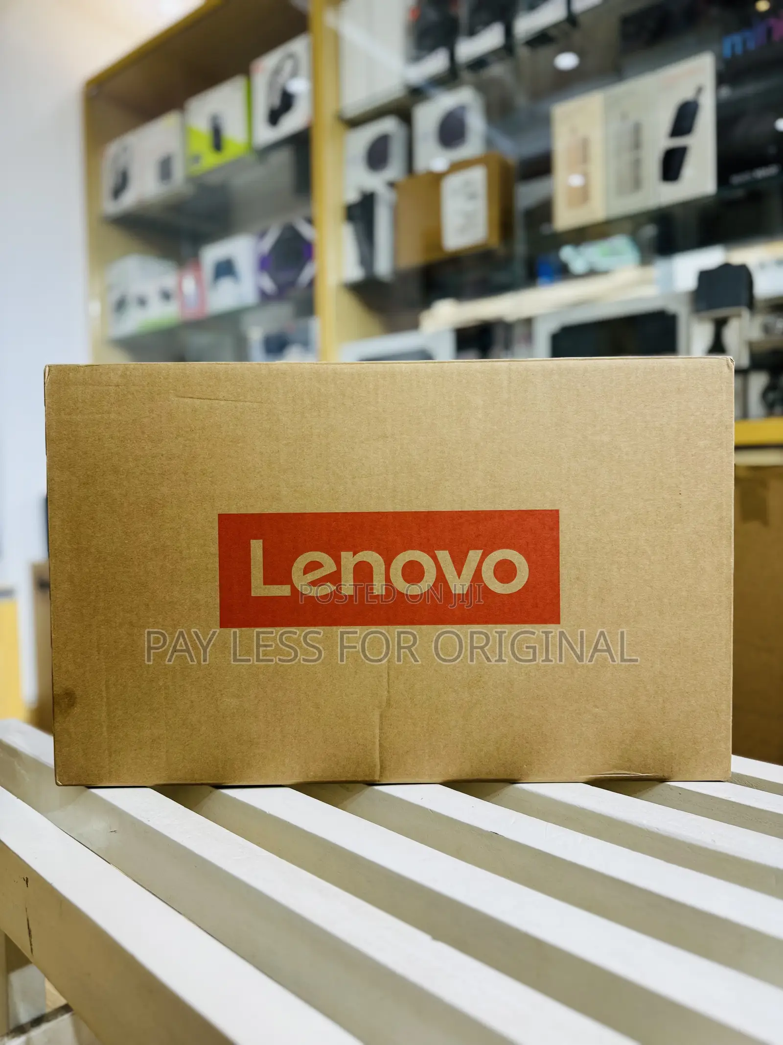 New Laptop Lenovo V15 G4 8GB Intel Core i5 SSD 512GB
