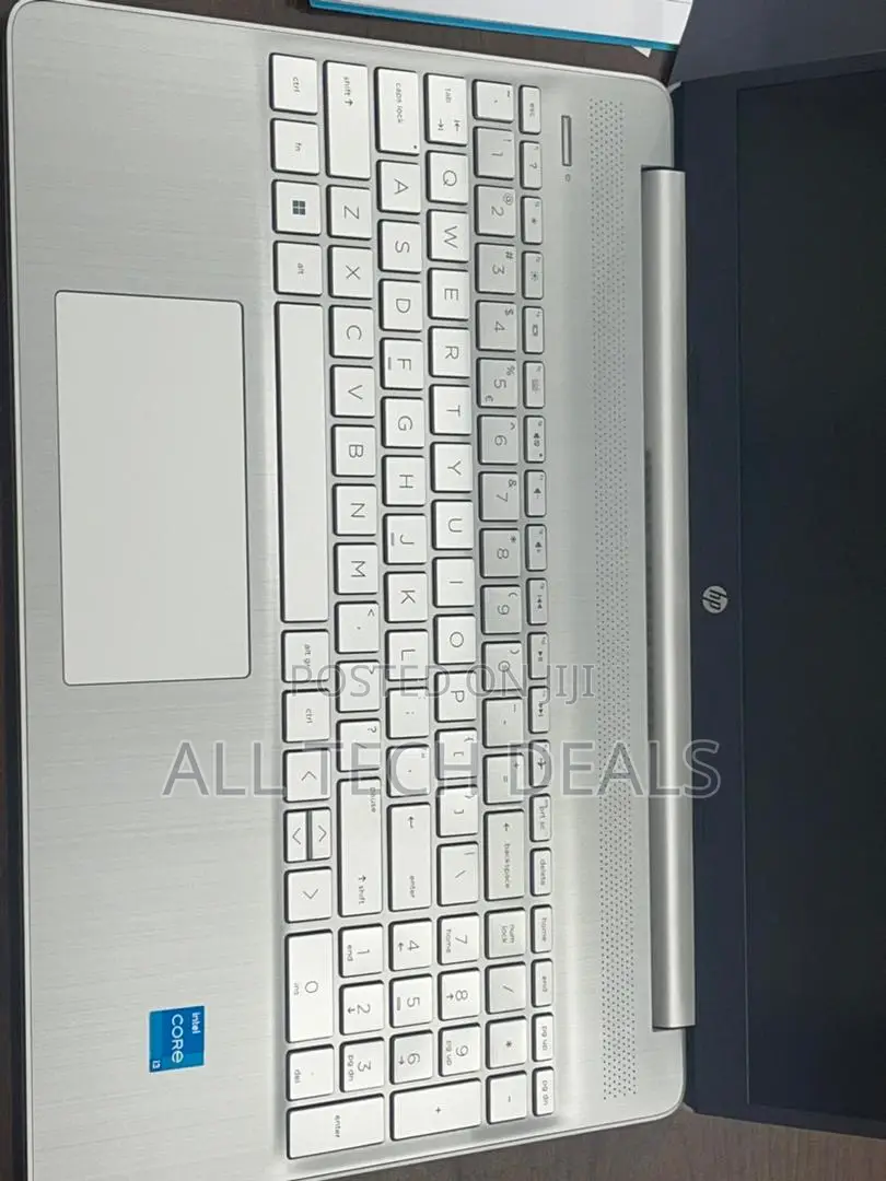 New Laptop HP 15s 8GB Intel Core I3 SSD 512GB