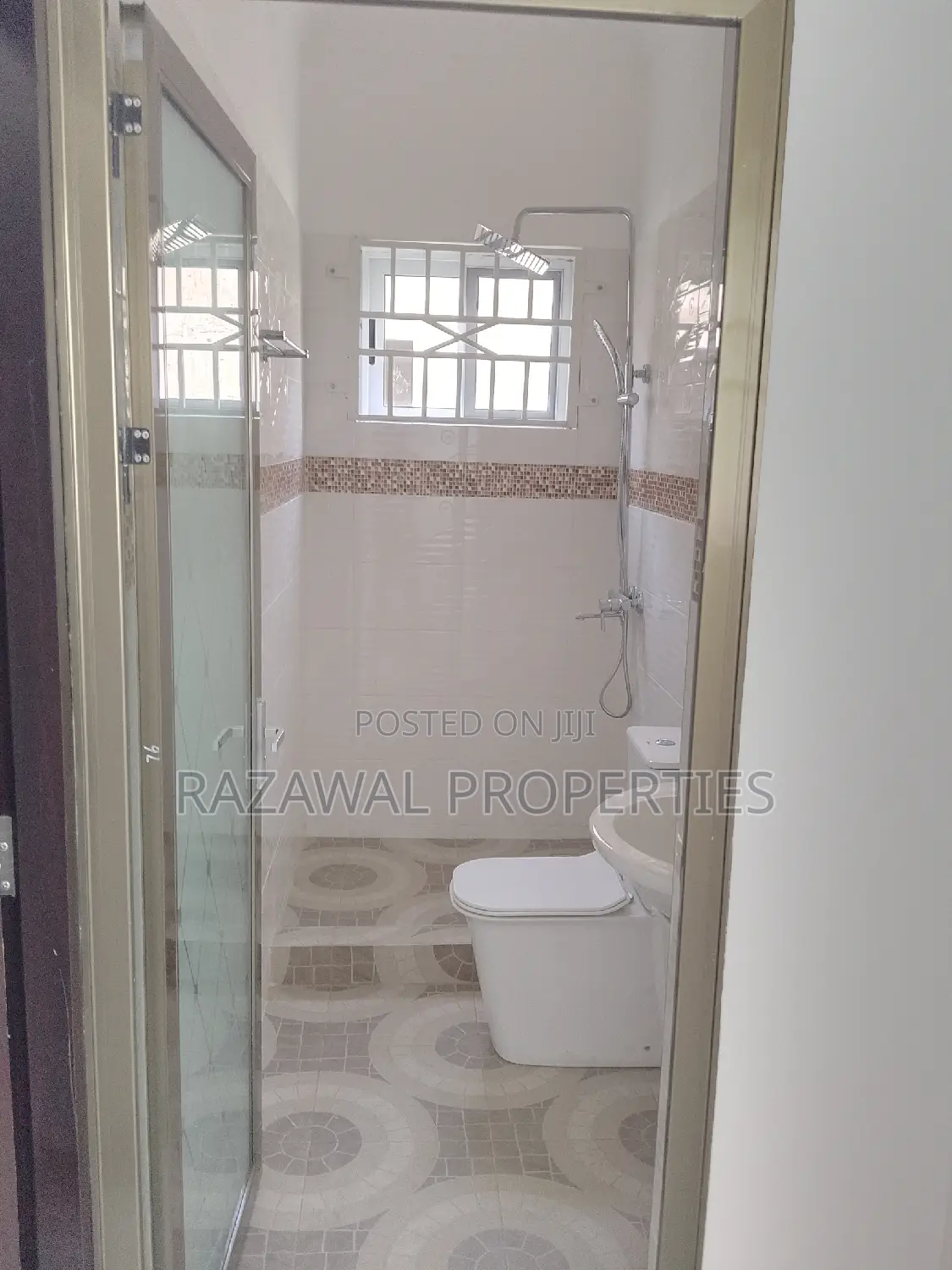 3bdrm House in Kuntunse Satellite, Accra Metropolitan for sale