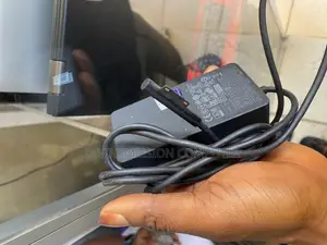 Surface Pro Charger/Adapter 15v~33w, 105w With USB Port 5v.