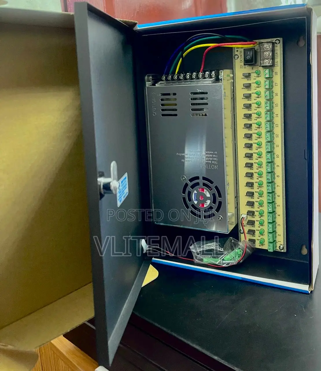 CCTV Switching Power Supply ( AK-12V30A18CH )