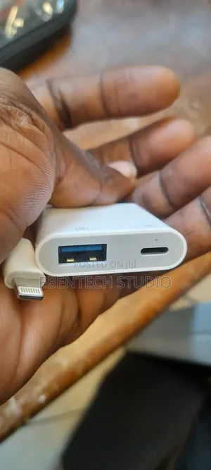 iPhone USB OTG Converter Adapter Lighting Port